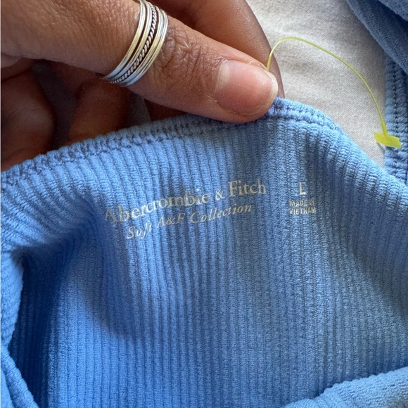 Abercrombie & Fitch Light Blue Ribbed Bodysuit size L - Picture 3 of 6